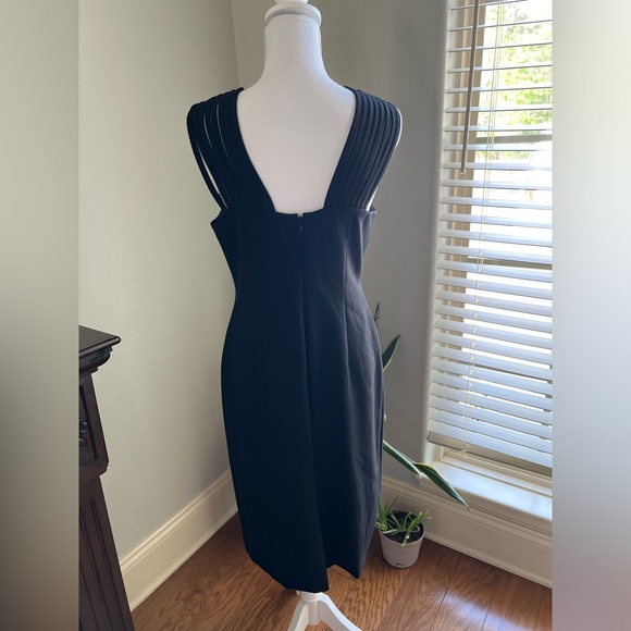 Antonio Melani Black Dress Size 8 Classy Sleeveless Zip Back Elegant - Picture 3 of 8